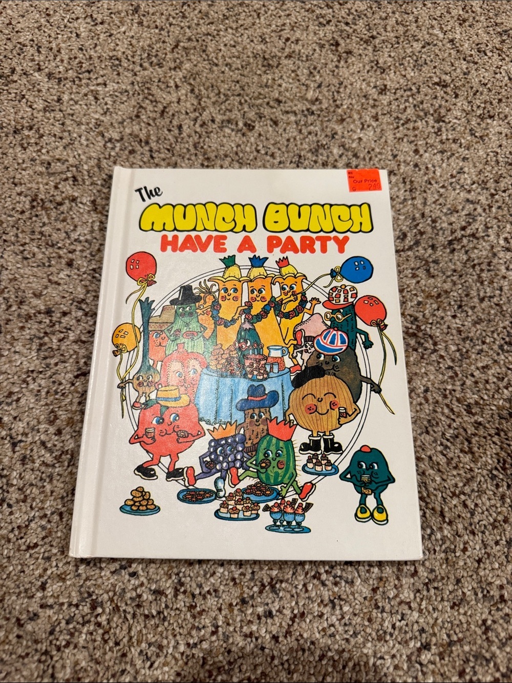 The Munch Bunch Have a Party - White Cover